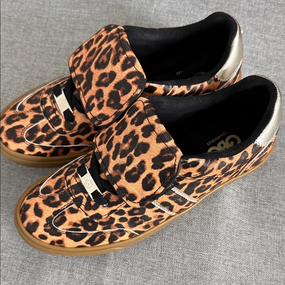 GBG Los Angeles GGOFLIP-R Leopard Print Sneakers nwot - Picture 9 of 11